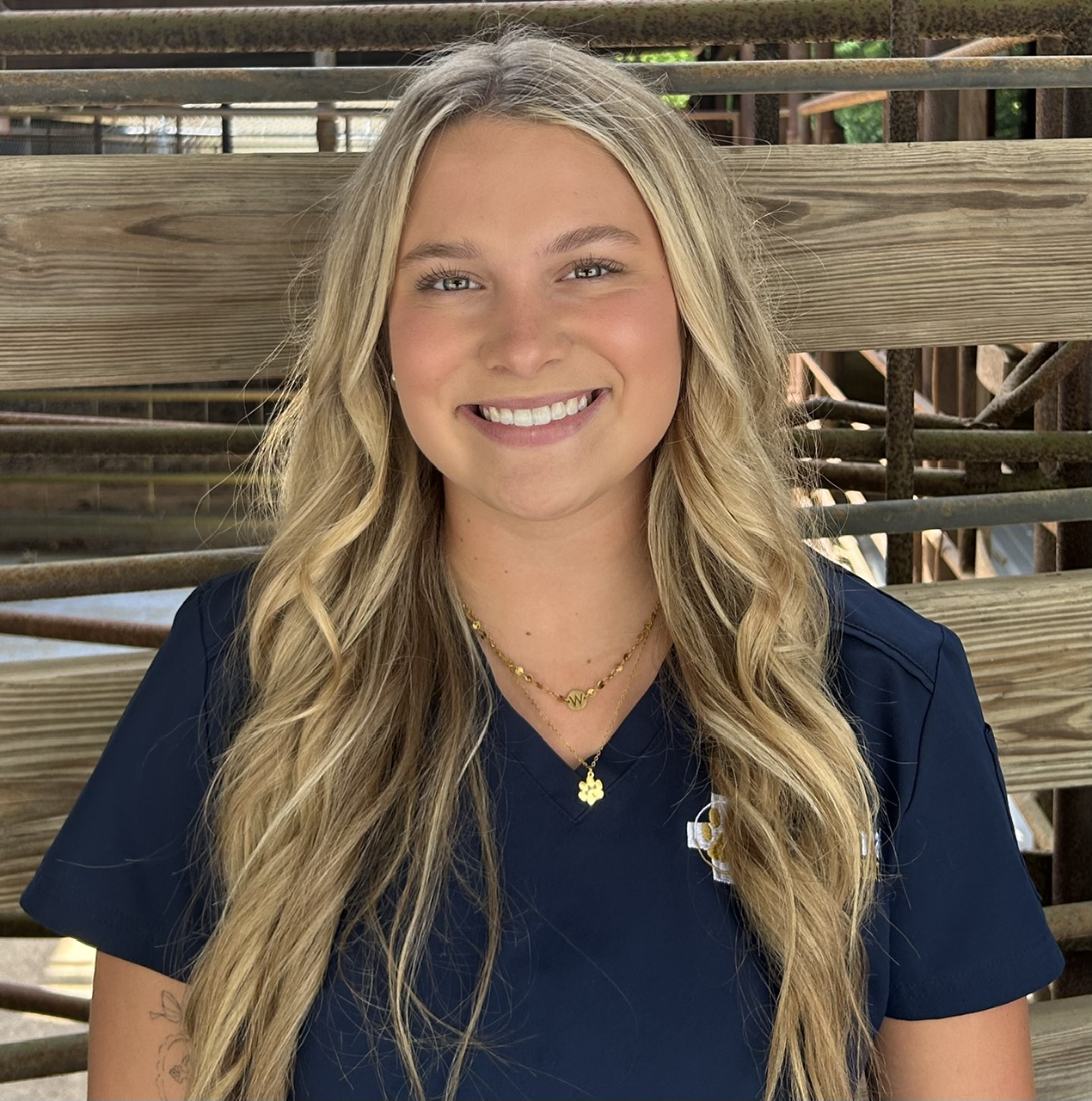 Working here provides such a rewarding feeling. Getting to see pets grow in their health. Having the chance to build amazing relationships with our clients and their fur babies. It's truly a blessing to experience.